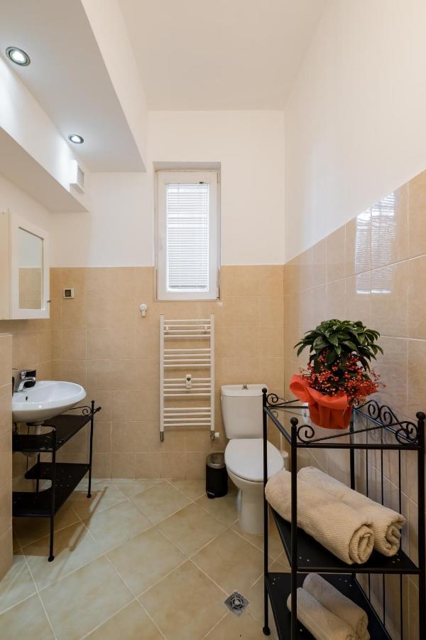 Spacious 3 Bedroom Home In Sofia'S Top Center Extérieur photo